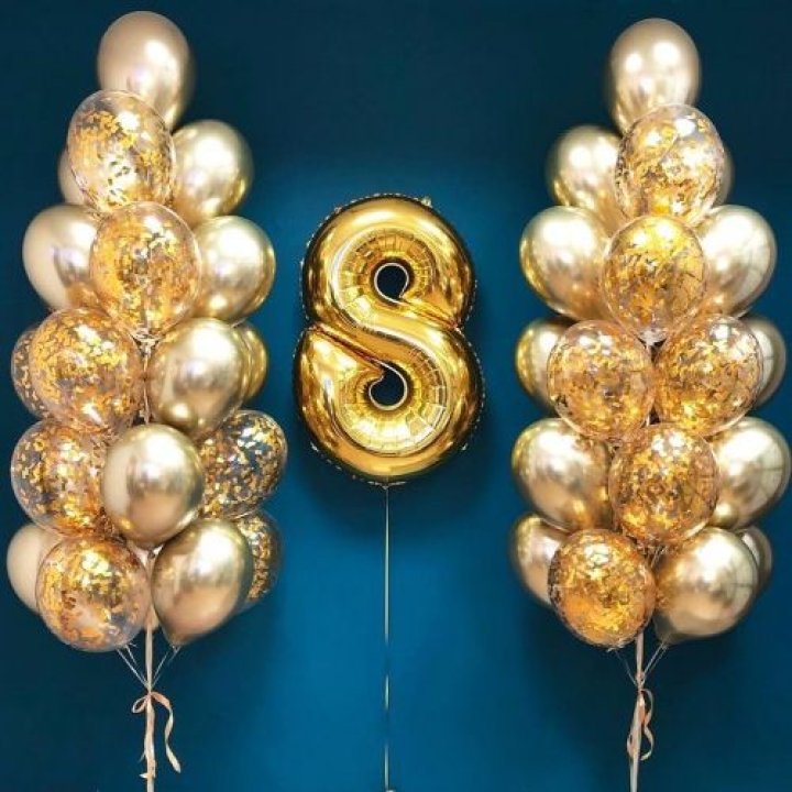 Цифра с фонтанами шаров  в Новокузнецке