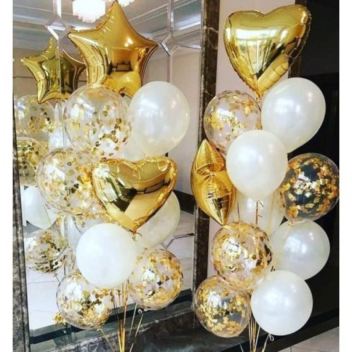 Фонтан шаров "Привет, это я" в Новокузнецке