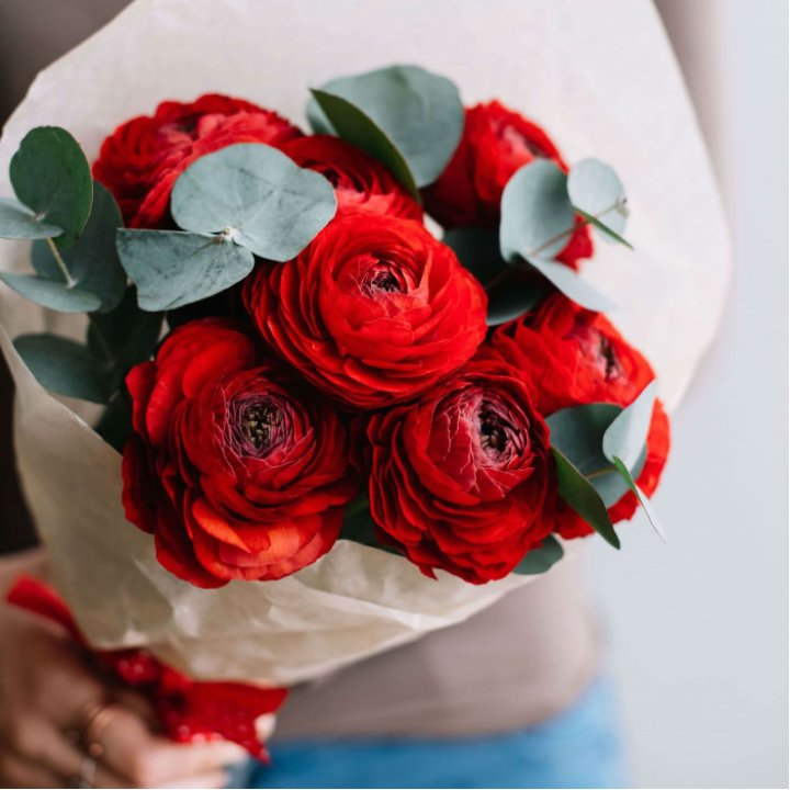 Букет ранункулюсов  в Новокузнецке