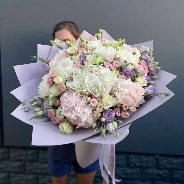 Макси-букет "Флоренция" в Новокузнецке