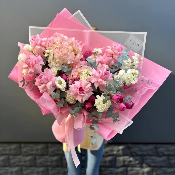 Дизайнерский букет №25 в Новокузнецке