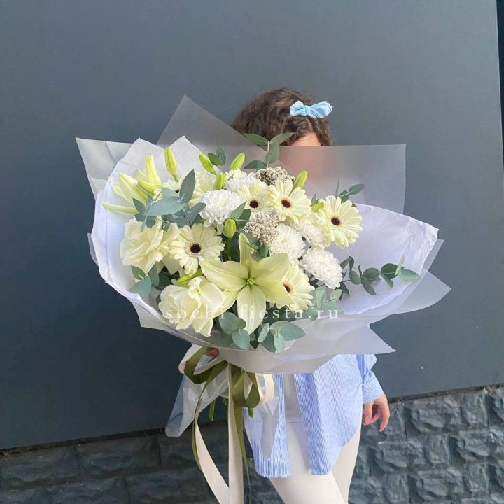 Букет с лилией и герберой в Новокузнецке