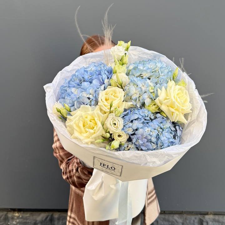 Букет "Глубина глаз" в Новокузнецке