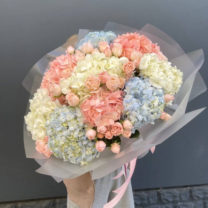 Дуо гортензии и бомбастик в Новокузнецке