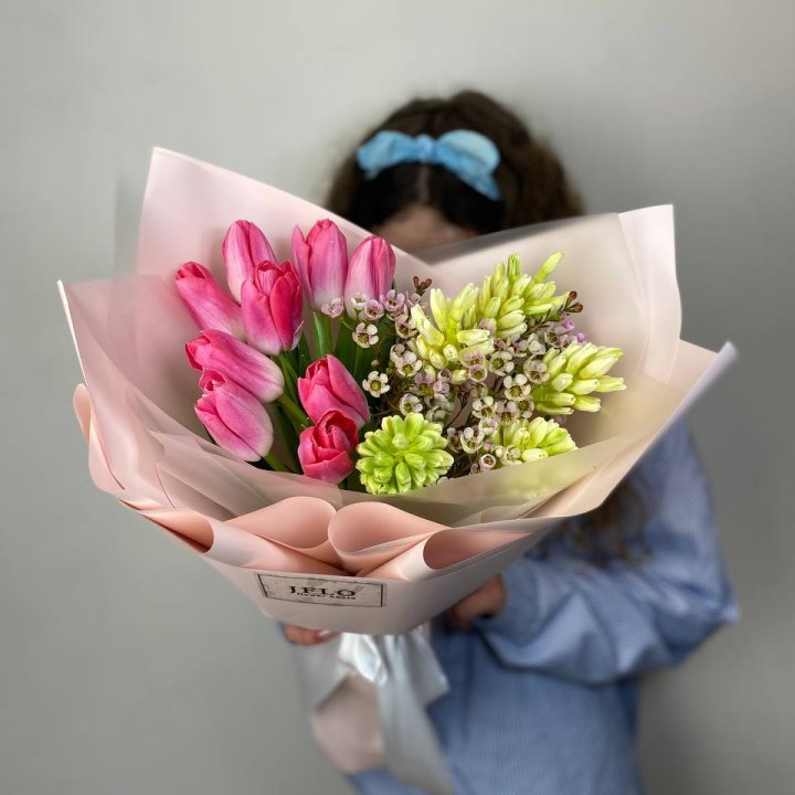  Дуо тюльпаны и гиацинты в Новокузнецке