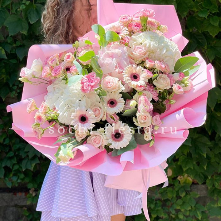 Сборный букет №3 в Новокузнецке