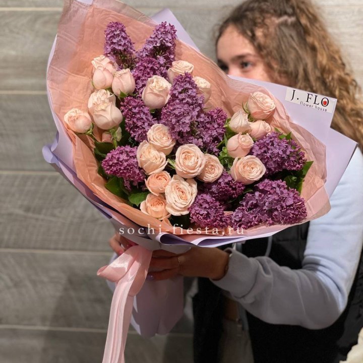 Букет "Лиловая весна" в Новокузнецке