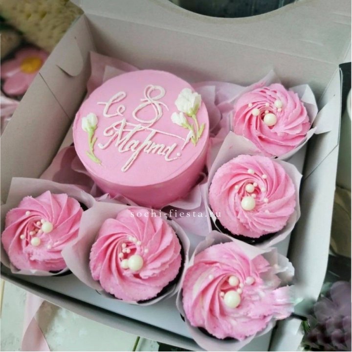 Капкейки и бенто-торт "8 марта!" в Новокузнецке