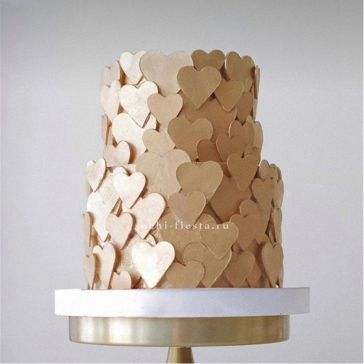 Торт "Hearts" gold в Новокузнецке