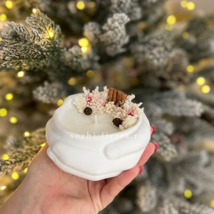 Свеча ароматическая в гипсе Руки с корицей в Новокузнецке