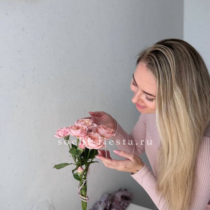 Цветочная подписка "Пакет маленький" в Новокузнецке