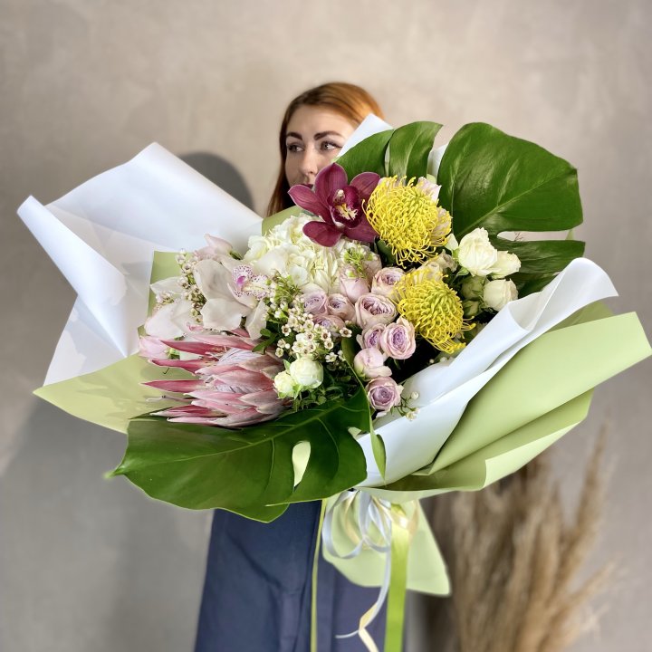 Дизайнерский букет экзотики в Новокузнецке