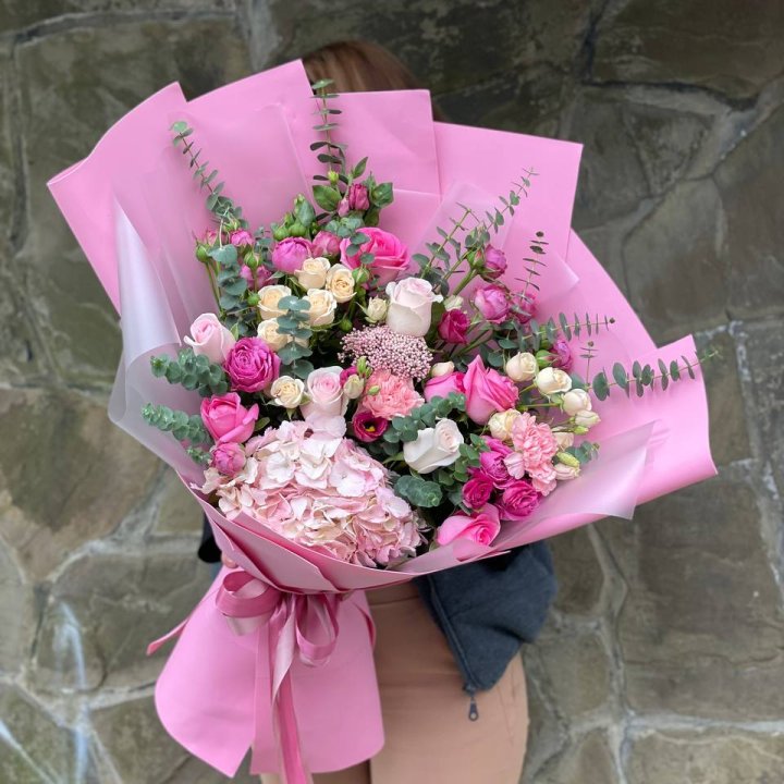 Дизайнерский букет "Паулина" в Новокузнецке