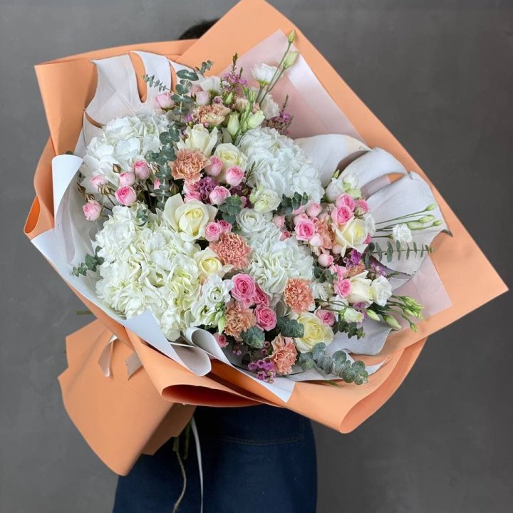 Макси-букет кремовый в Новокузнецке