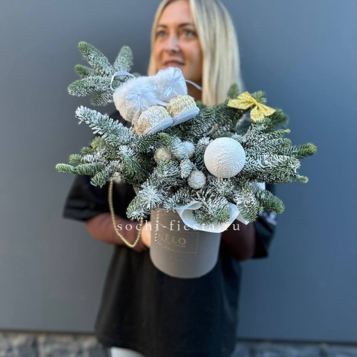 Новогодний бокс "Ботс голд" в Новокузнецке