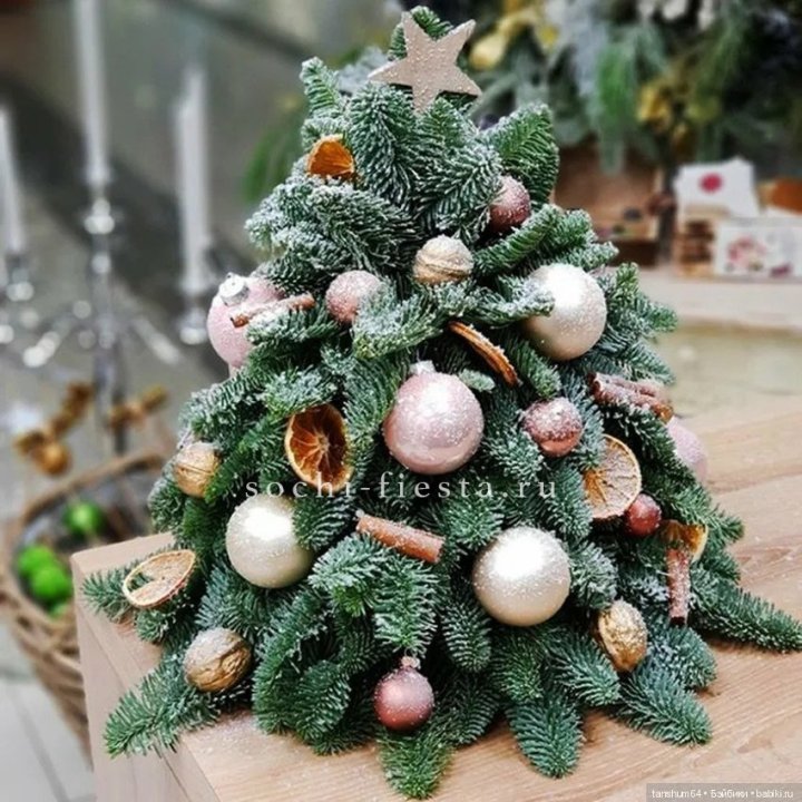 Новогодняя елочка "Блеск" в Новокузнецке