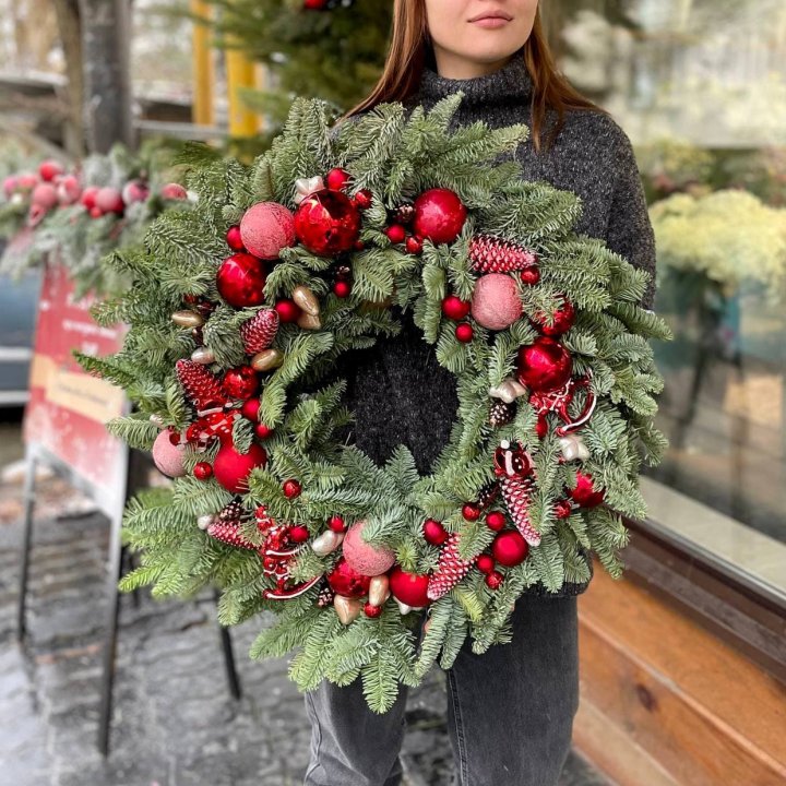 Рождественский венок  в Новокузнецке