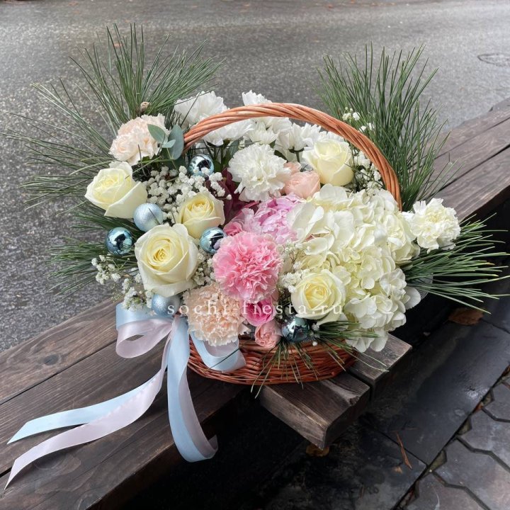 Новогодняя корзина  в Новокузнецке