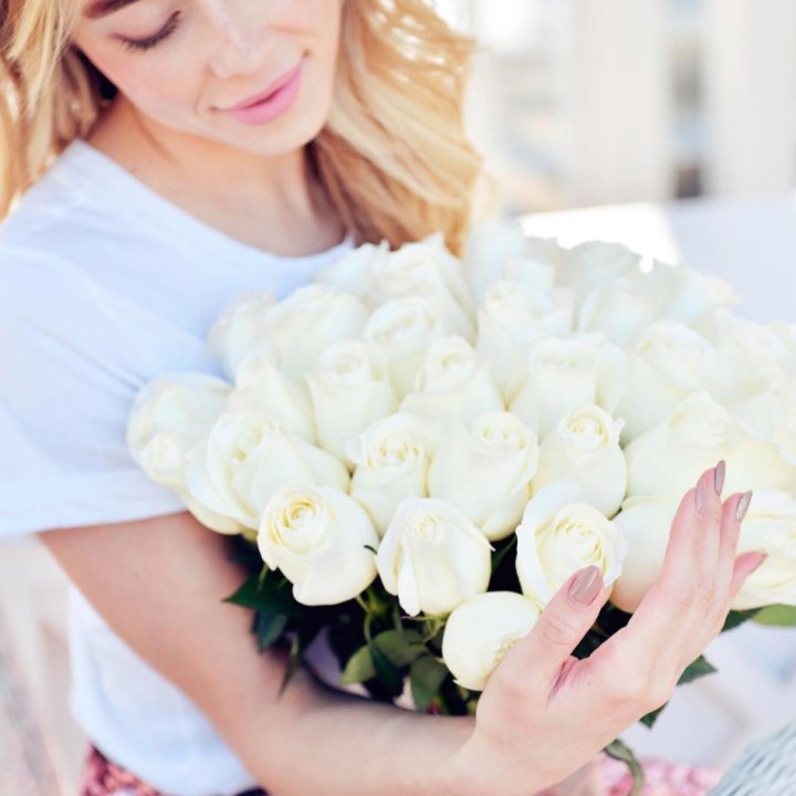 Букет высоких роз "Облака" в Новокузнецке