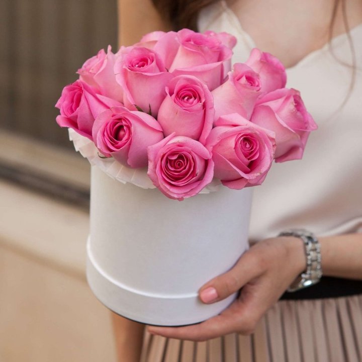 15 роз в боксе Кэтрин в Новокузнецке