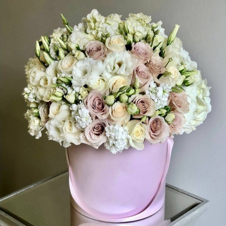 Цветочный бокс "Бриджит" в Новокузнецке