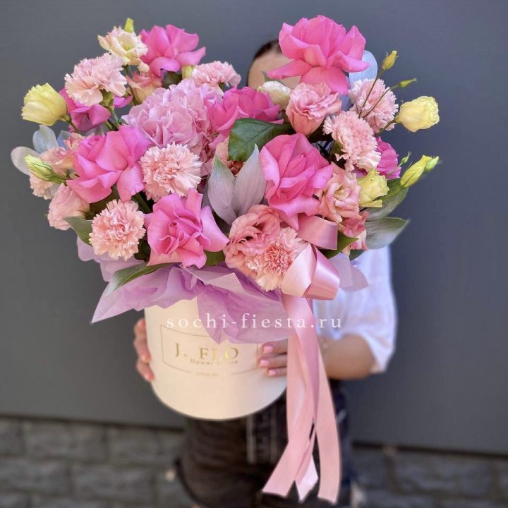 Цветочный бокс "Сальма" в Новокузнецке