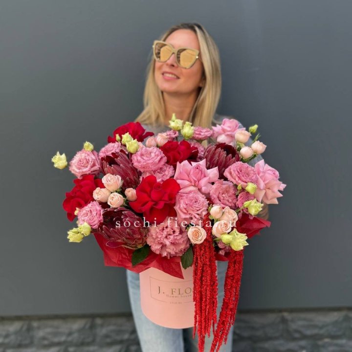 Дизайнерский цилиндр "Криотель" в Новокузнецке