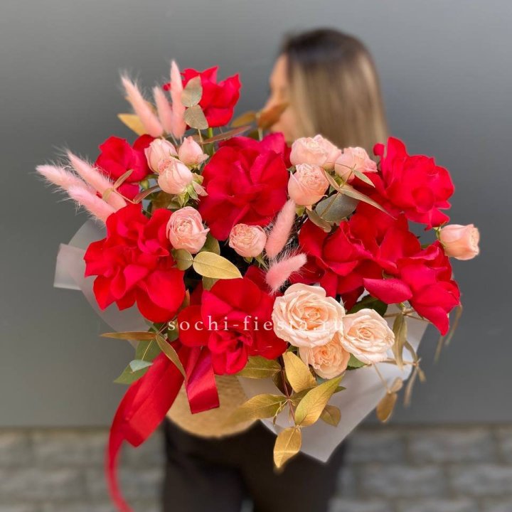 Джутовое кашпо "Любовь Лолиты" в Новокузнецке