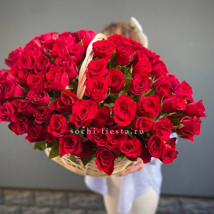 121 красная роза в корзине   в Новокузнецке