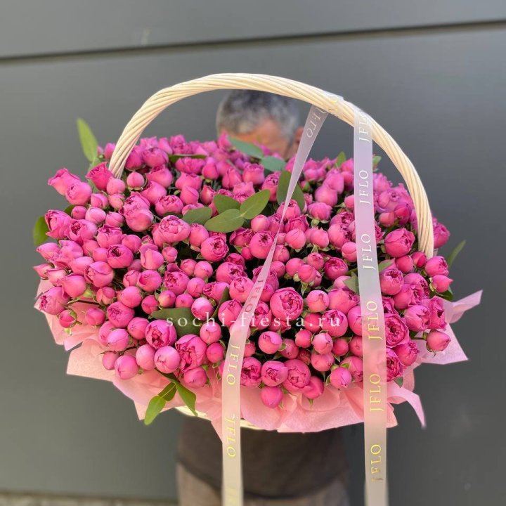 Корзина роз Мисти Баблс 101 в Новокузнецке