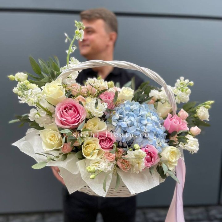 Авторская корзина "Аполинария" в Новокузнецке