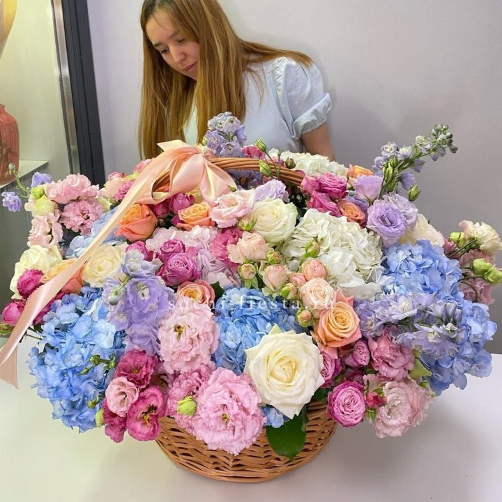 Авторская корзина "Экстра" в Новокузнецке