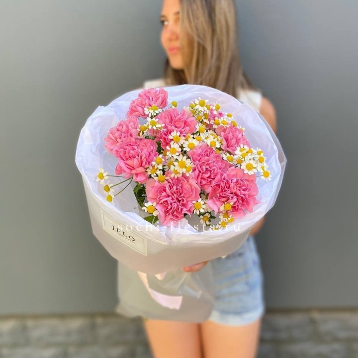 Дуобукет диантусов и ромашек в Новокузнецке