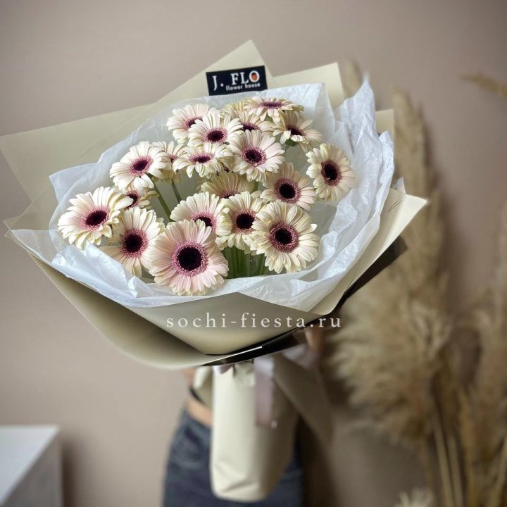 Букет голландских гербер "Свит" в Новокузнецке