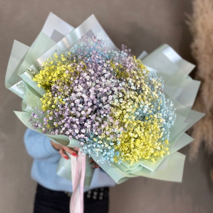 Букет радужных гипсофил в Новокузнецке