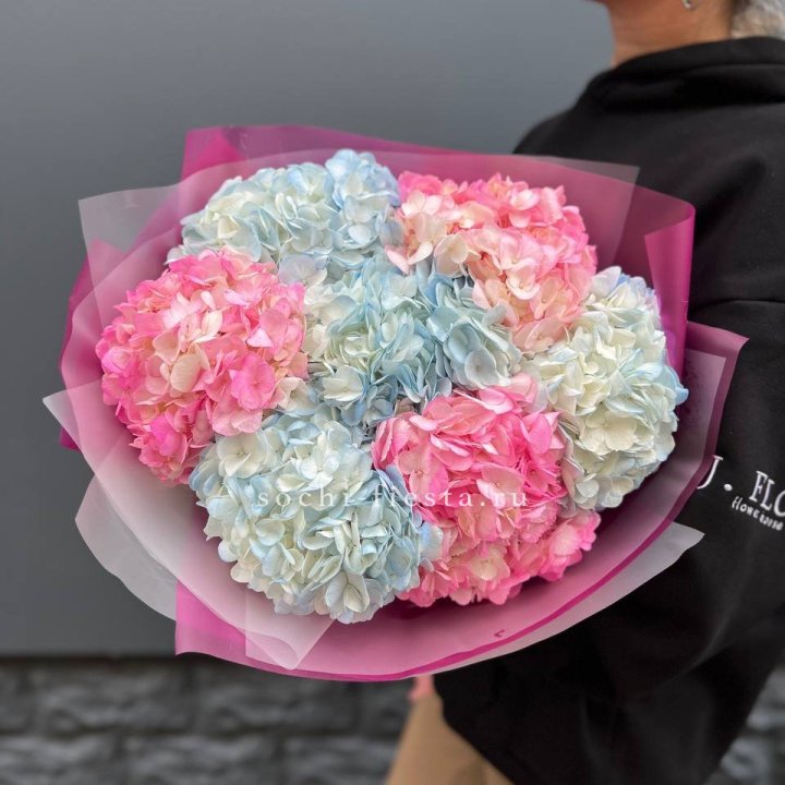 Букет гортензий "Тоника №2" в Новокузнецке