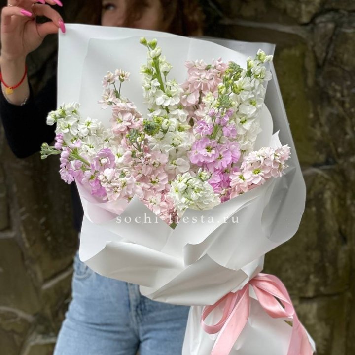 Букет маттиол №1 в Новокузнецке