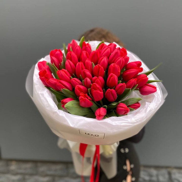 51 тюльпан "Любовь" в Новокузнецке