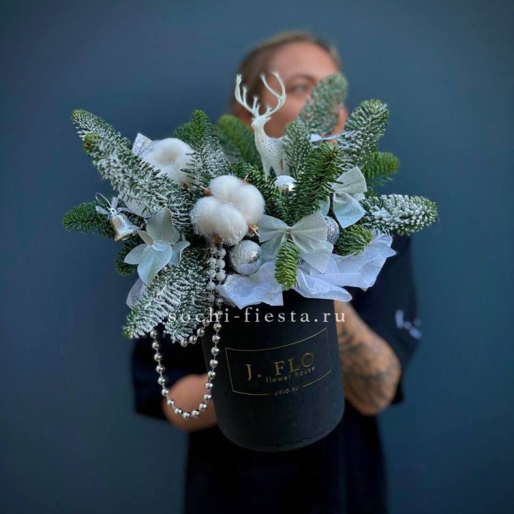 Композиция "Мери крисмас" в Новокузнецке