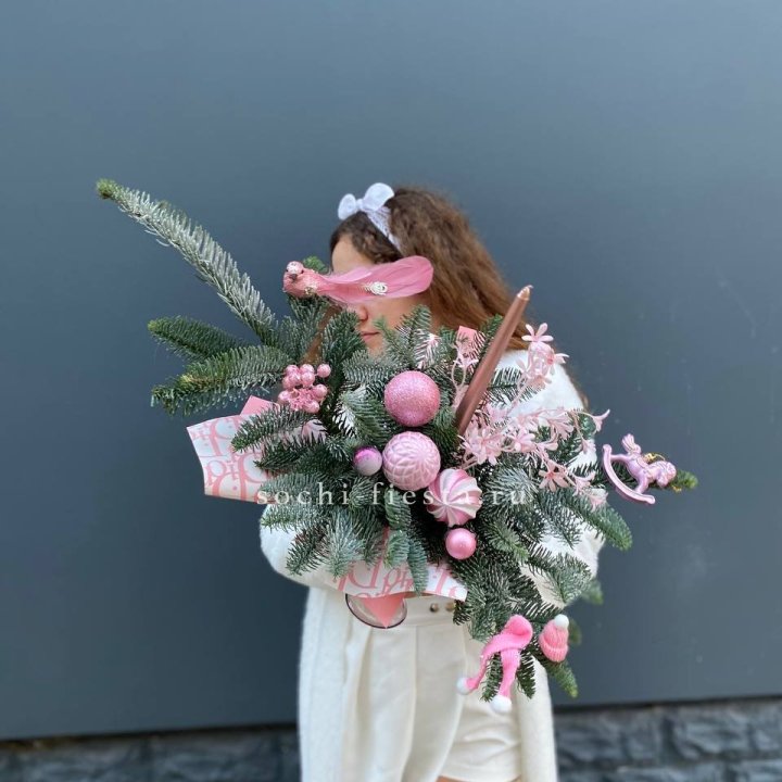 Композиция бокал розовый в Новокузнецке