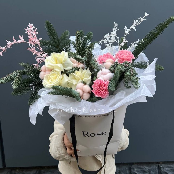 Цветочная сумка с нобилисом в Новокузнецке