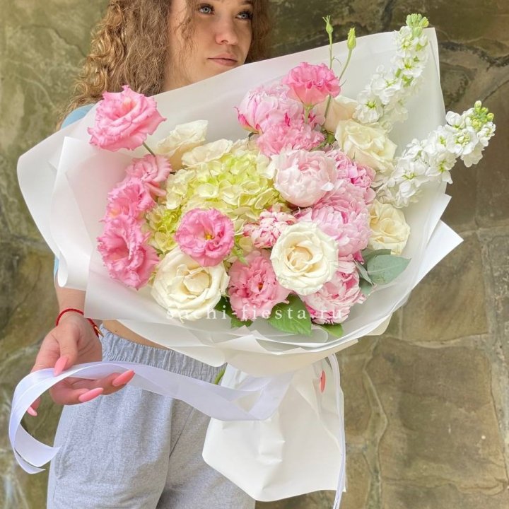 Букет с пионами №3 в Новокузнецке