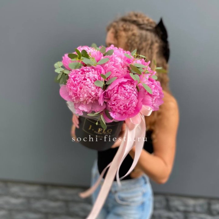 Дизайнерский цилиндр "Фломени" в Новокузнецке