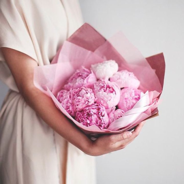 9 зефирных пионов в Новокузнецке