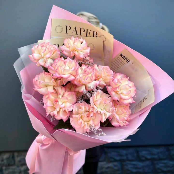 15 французских роз "Джумилия" в Новокузнецке