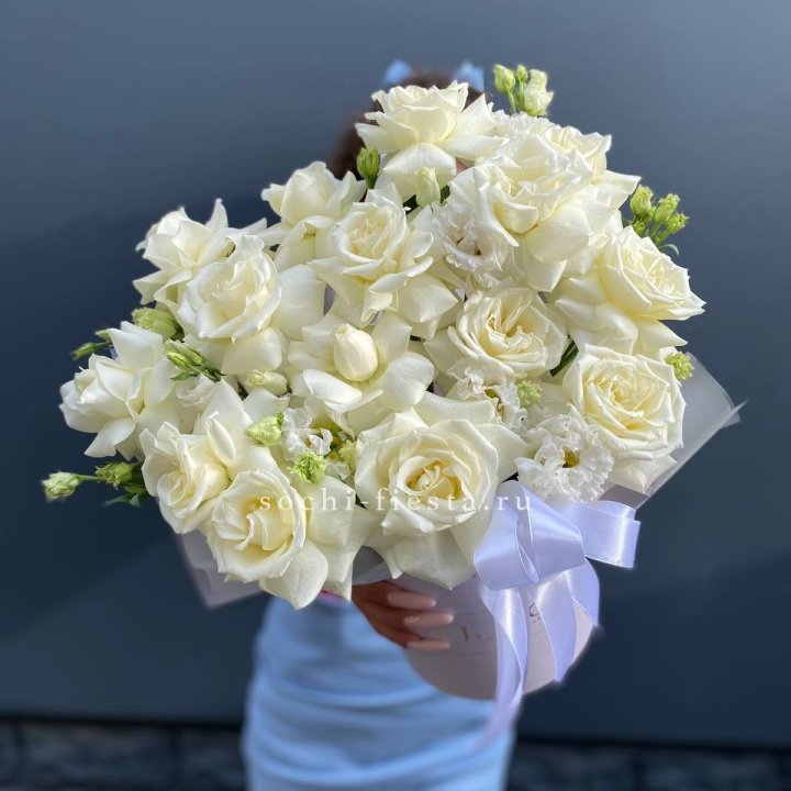 Коробка с цветами "Свен" в Новокузнецке