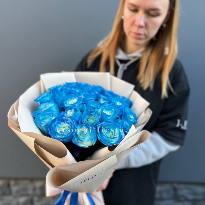Букет синих роз блю логан в Новокузнецке