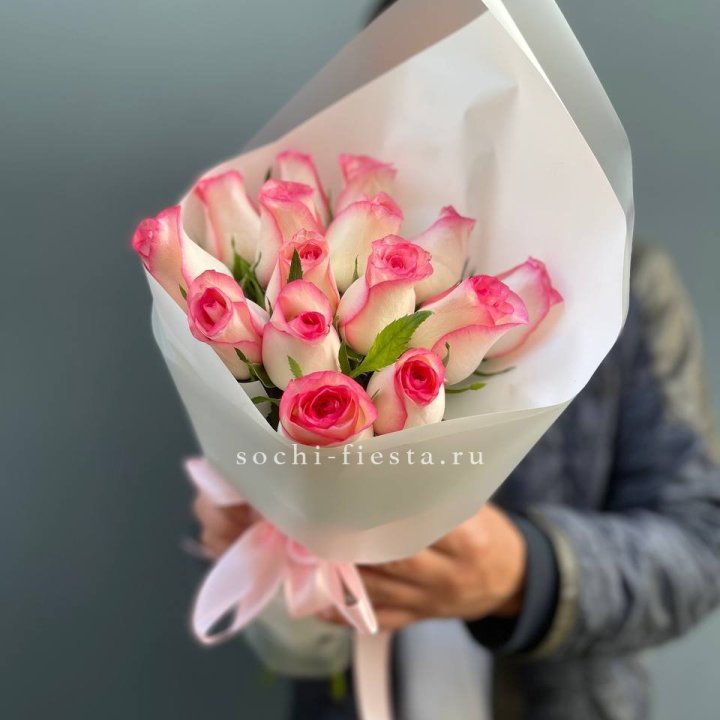 15 роз "Джумилия" в Новокузнецке