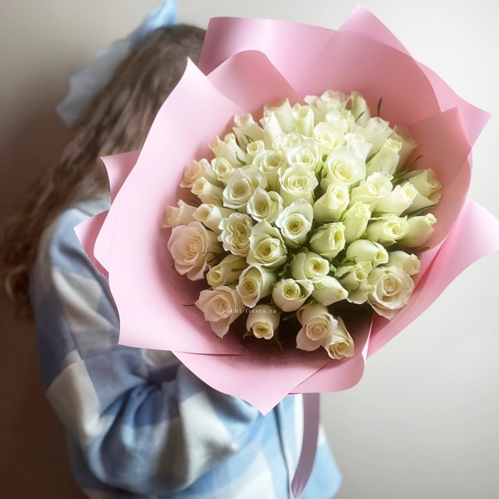 Букет из 51 белой розы (Кения) в Новокузнецке