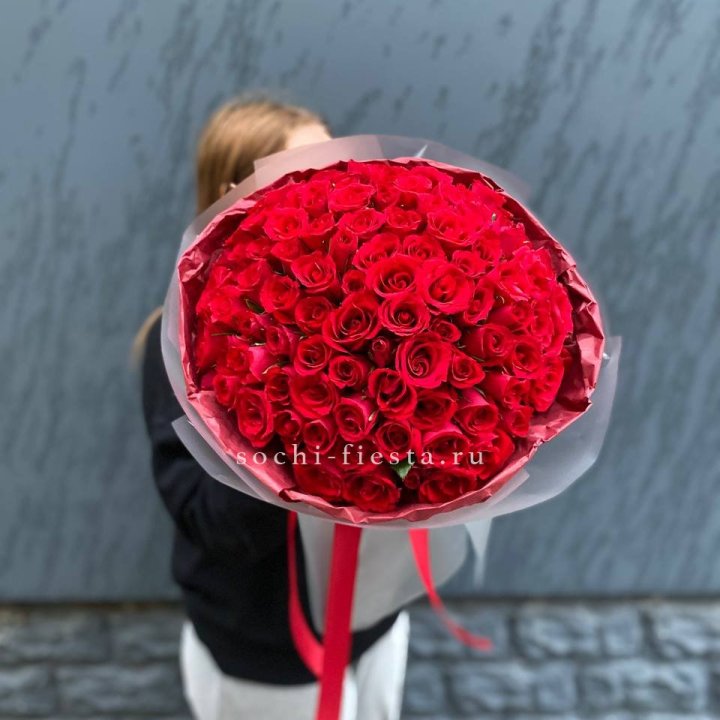 101  красная кенийская роза  в Новокузнецке